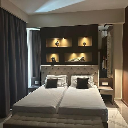 Adelaide Suite Dreams Rome Exterior photo