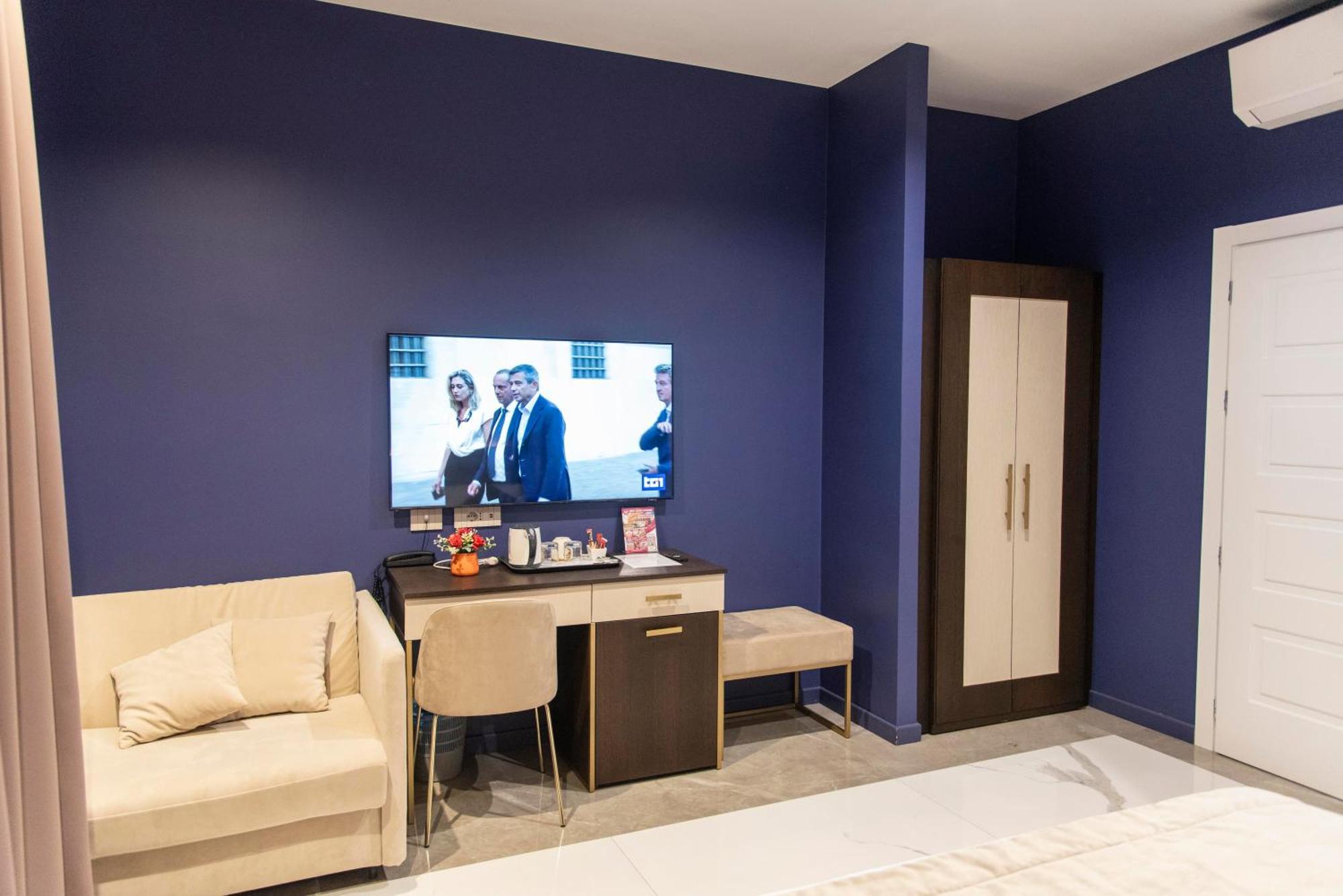Adelaide Suite Dreams Rome Exterior photo