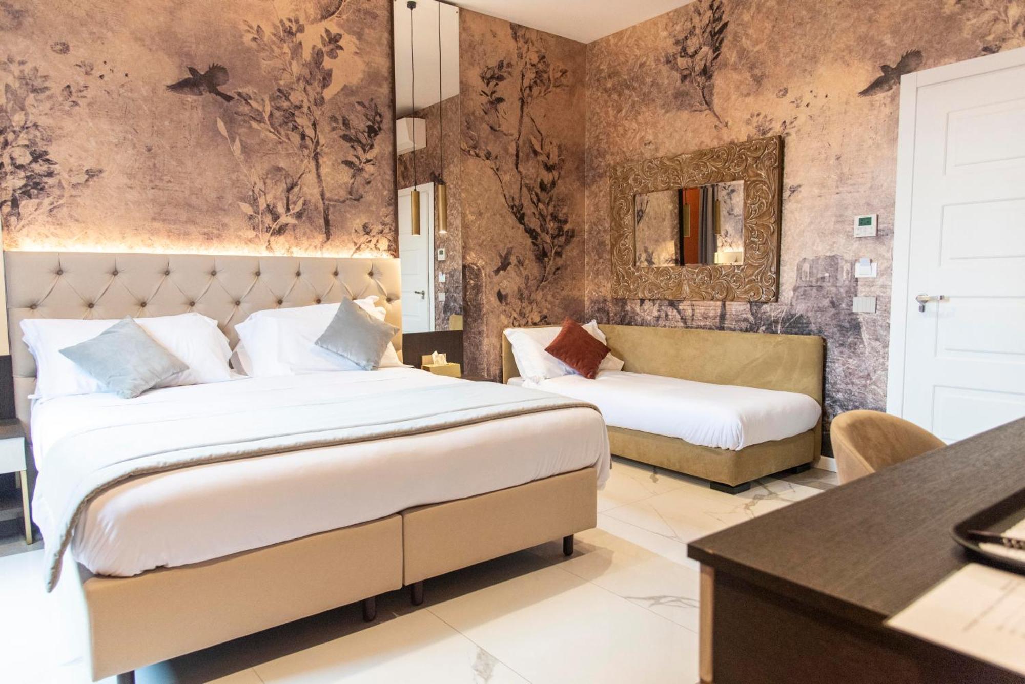 Adelaide Suite Dreams Rome Exterior photo