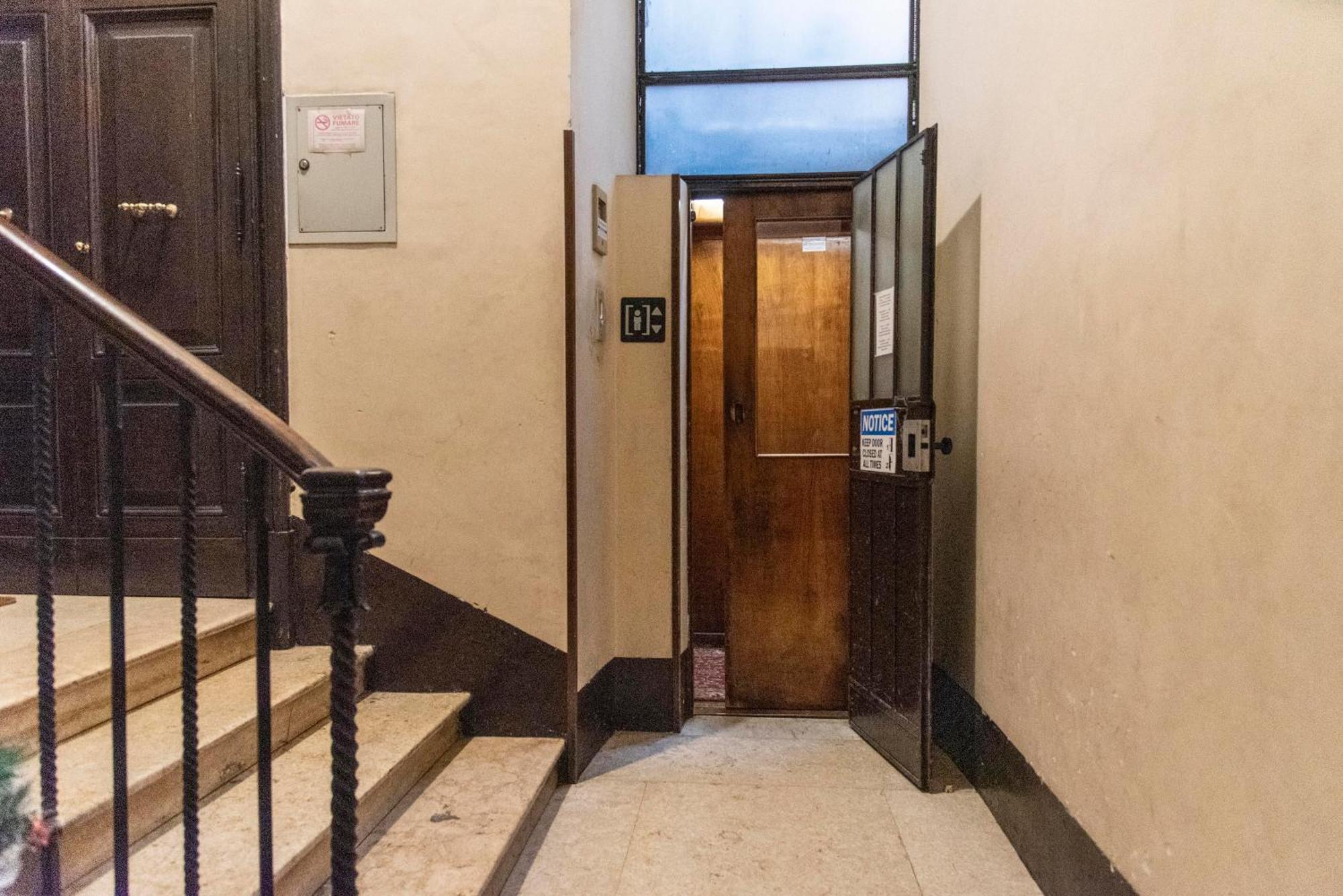 Adelaide Suite Dreams Rome Exterior photo