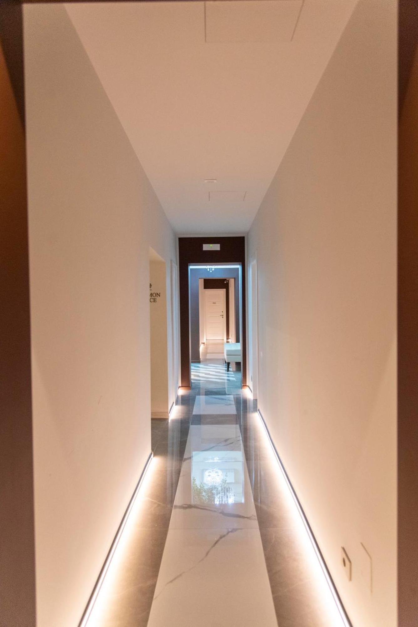 Adelaide Suite Dreams Rome Exterior photo